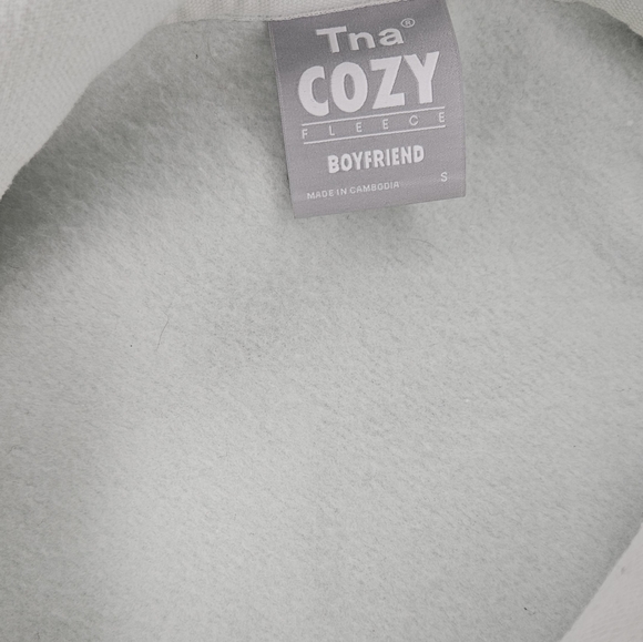 TNA cozy fleece boyfriend hoodie - Picture 6 of 7